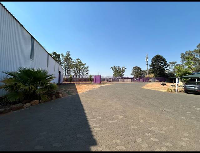 6,225M² WAREHOUSE TO LET IN CHLOORKOP